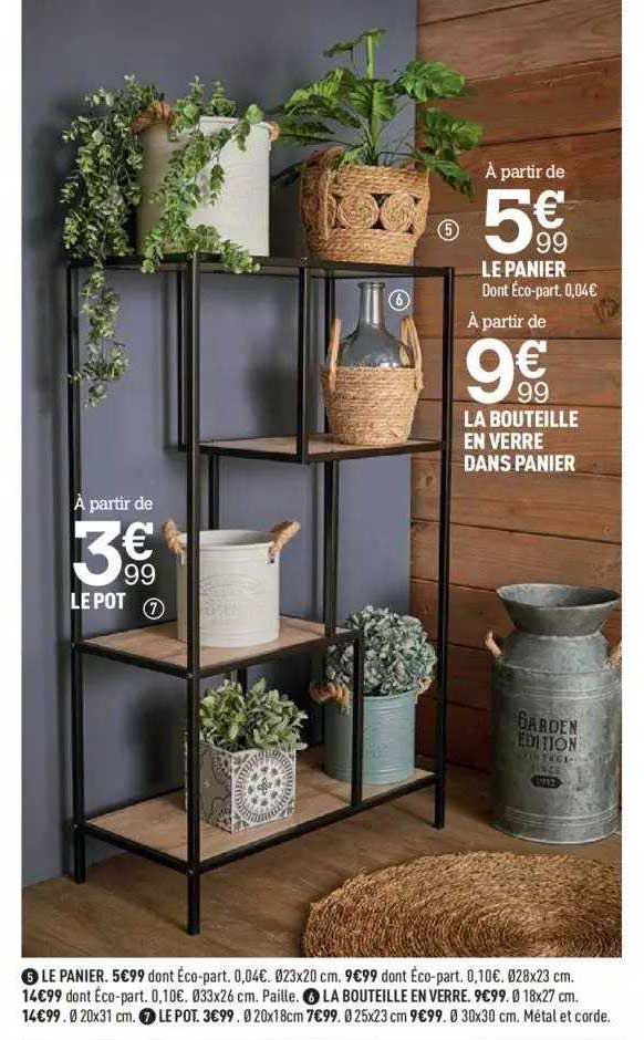 le panier, la bouteille en verre dans panier, le pot