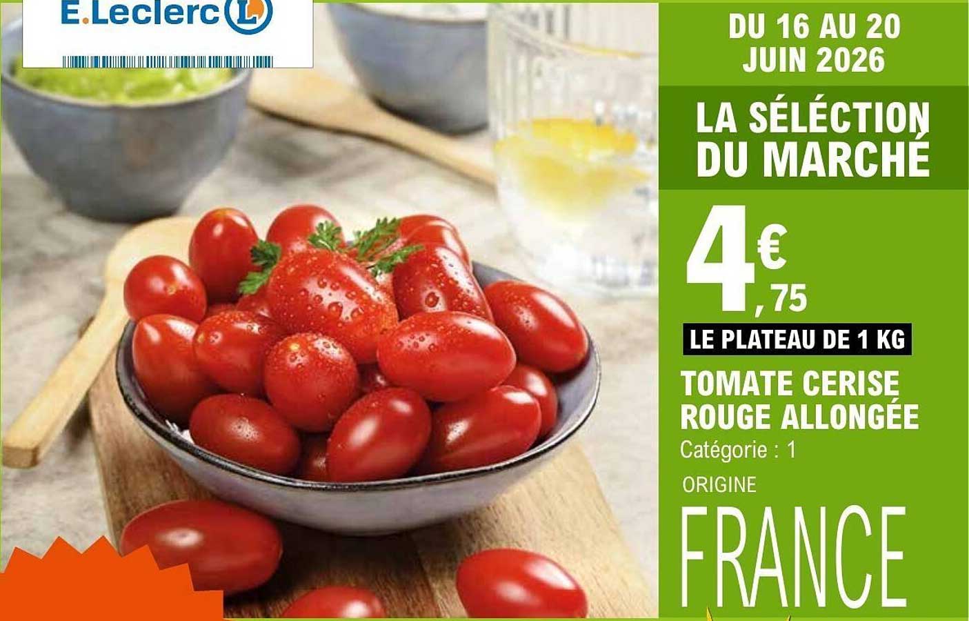 Tomate cerise rouge allongée
