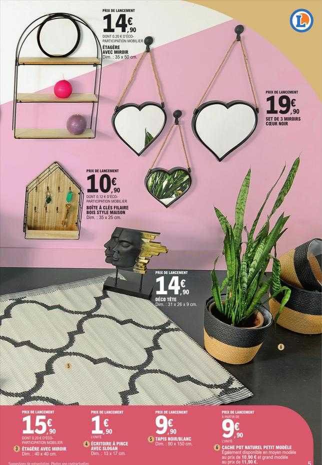 étagère avec miroir, set de 3 miroirs cœur noir, boîte à clés filaire bois style maison, déco tête, écritoire à pince avec slogan, tapis noir-blanc, cache pot naturel petit modèle