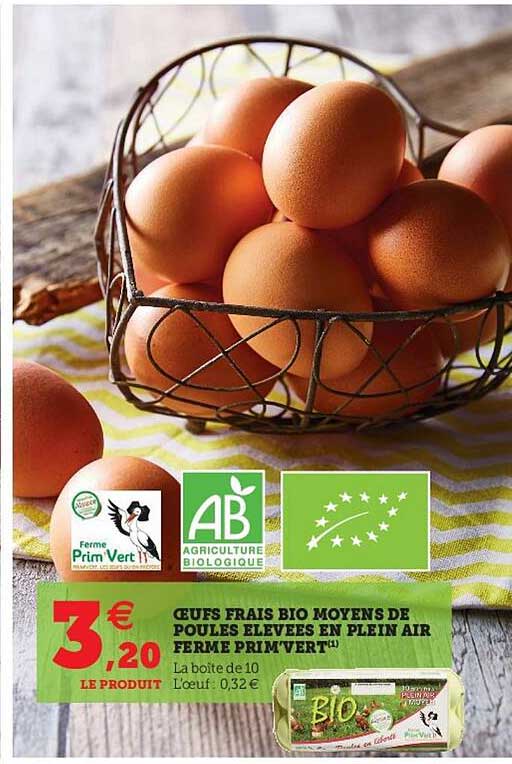 œufs frais bio moyens de poules élevées en plein air ferme prim'vert