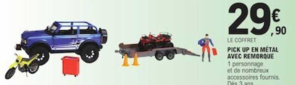 pick up en métal avec remorque