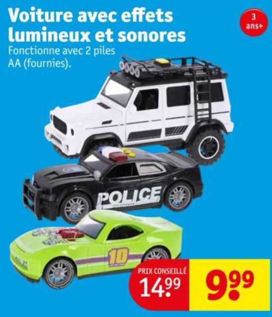 voiture avec effets lumineux et sonores