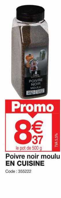 Poivre Noir Moulu En Cuisine