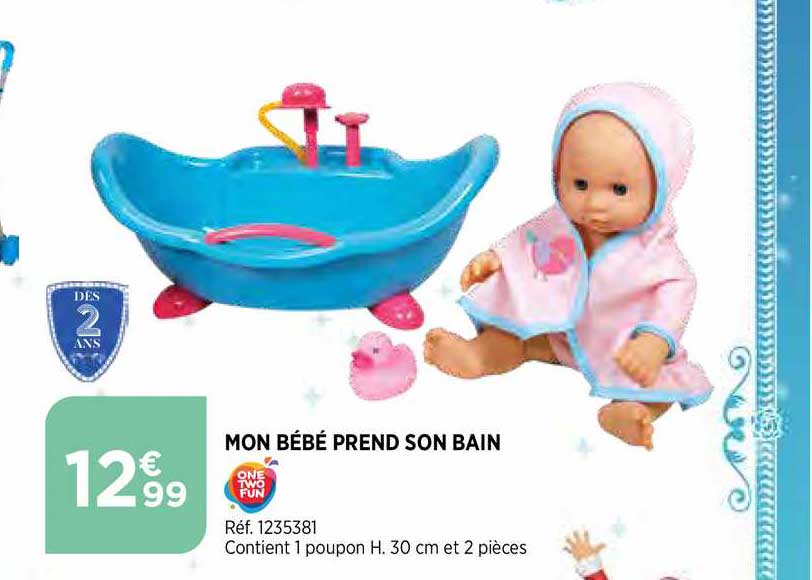 mon bébé prend son bain