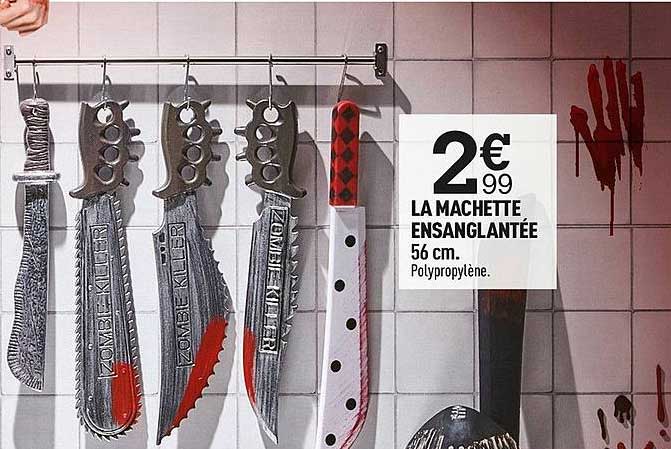 la machette ensanglantée