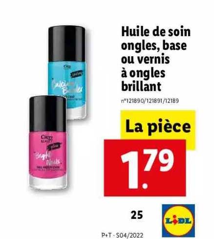 huile de soin ongles, base ou vernis à ongles brillant