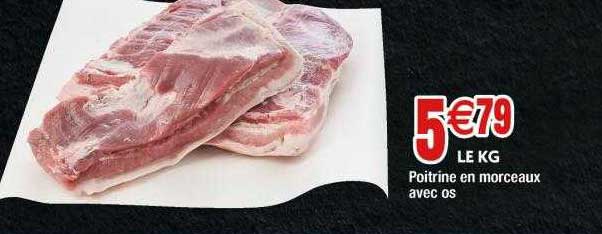 Poitrine En Morceaux Avec Os