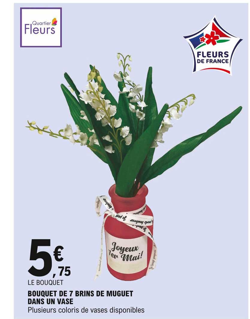 bouquet de 7 brins de muguet dans un vase