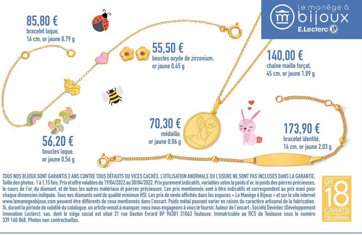 bracelet laque, 16 cm, or jaune 0.79 g, boucles oxyde de zirconium or jaune 0.45 g, chaîne maille forçat 45 cm or jaune 1.89 g, boucle laque or jaune 0.56 g, médaille or jaune 0.86 g, bracelet identi2