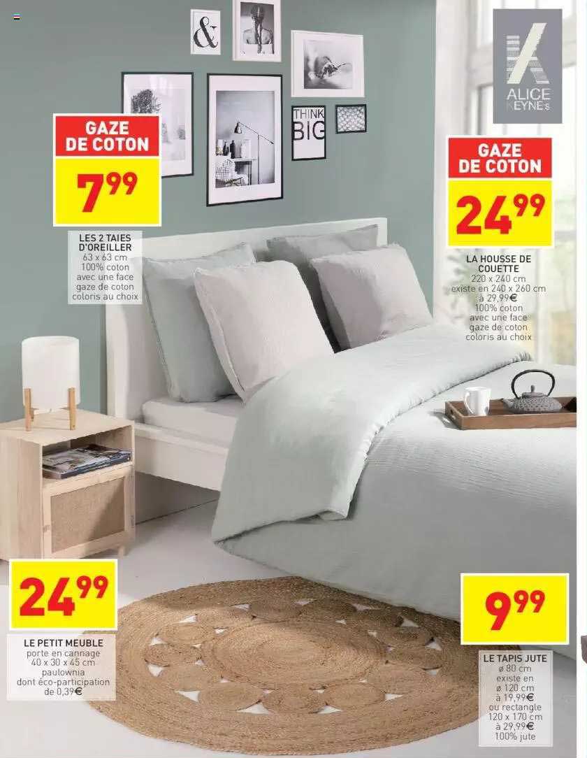 le petit meuble, le tapis jute, les 2 taies d'oreiller, la housse de couette