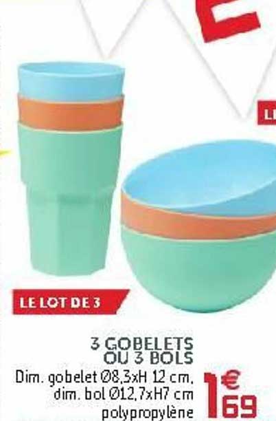 3 Gobelets Ou 3 Bols