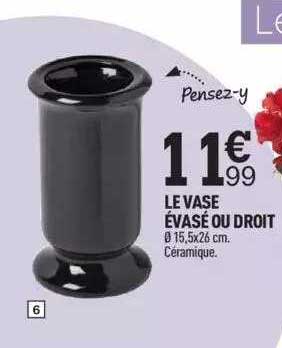le vase évasé ou droit