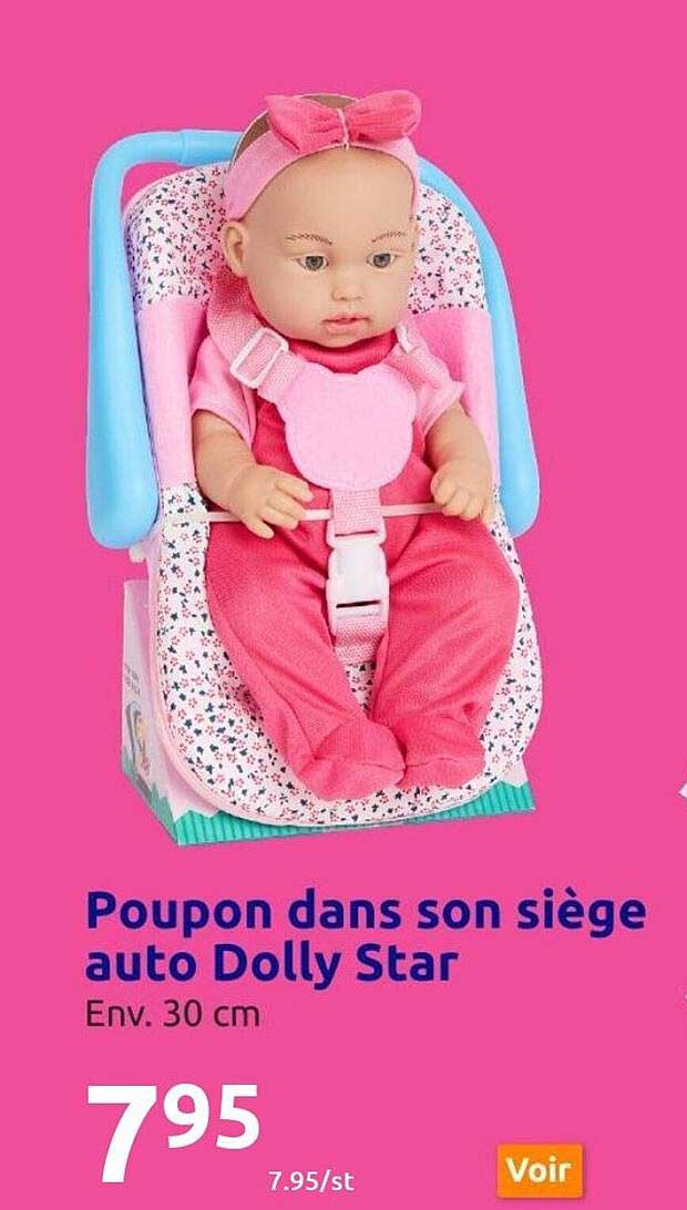 poupon dans son siège auto dolly star