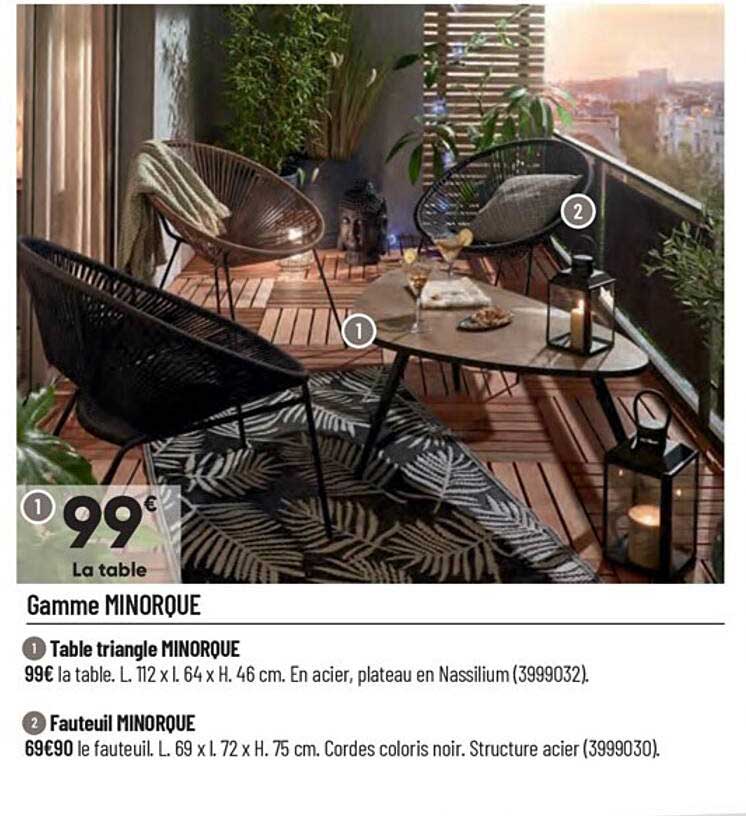 gamme minorque : table triangle, fauteil
