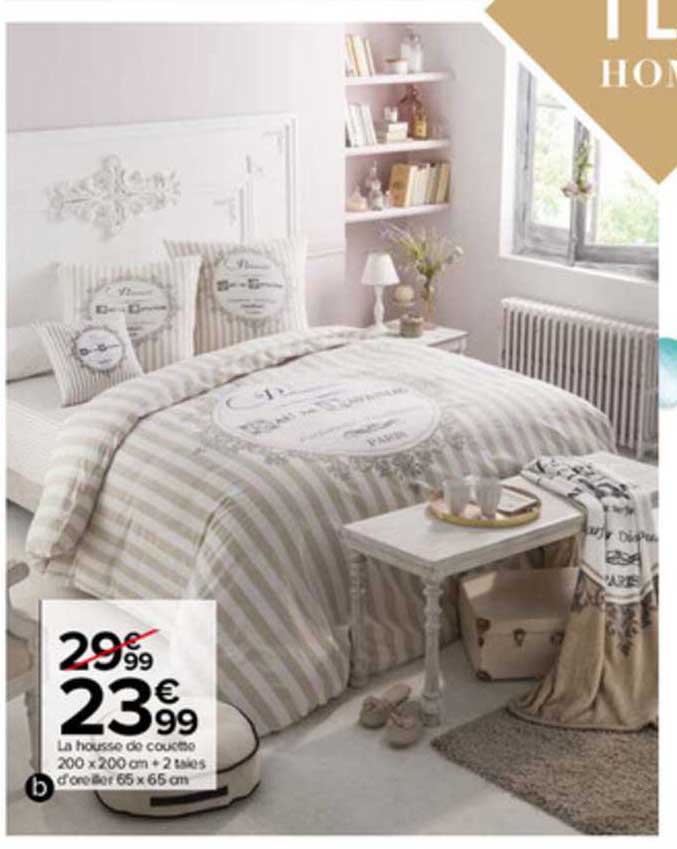 la housse de couette 200 x 200 cm + 2 taies d'oreiller 65 x 65 cm