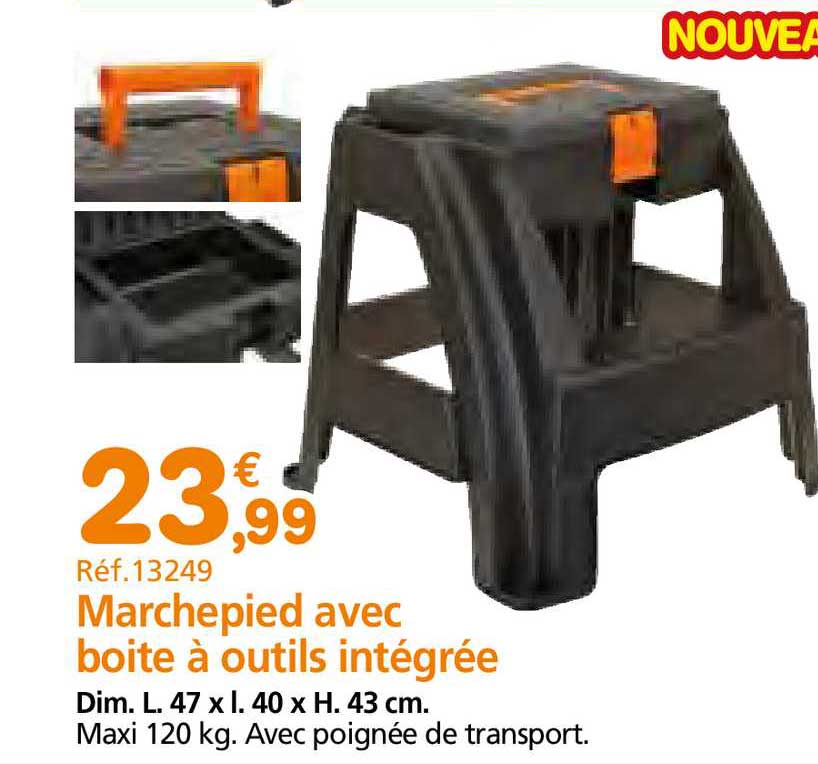 marchepied avec boite à outils intégrée