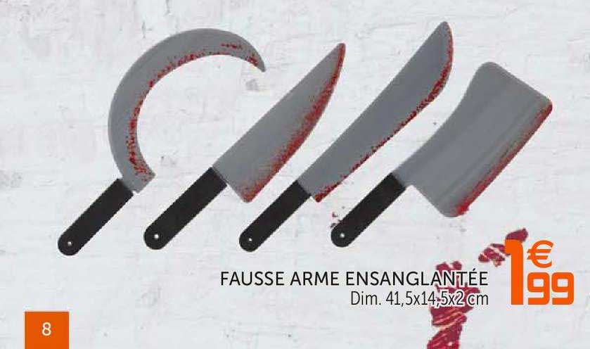fausse arme ensanglantée