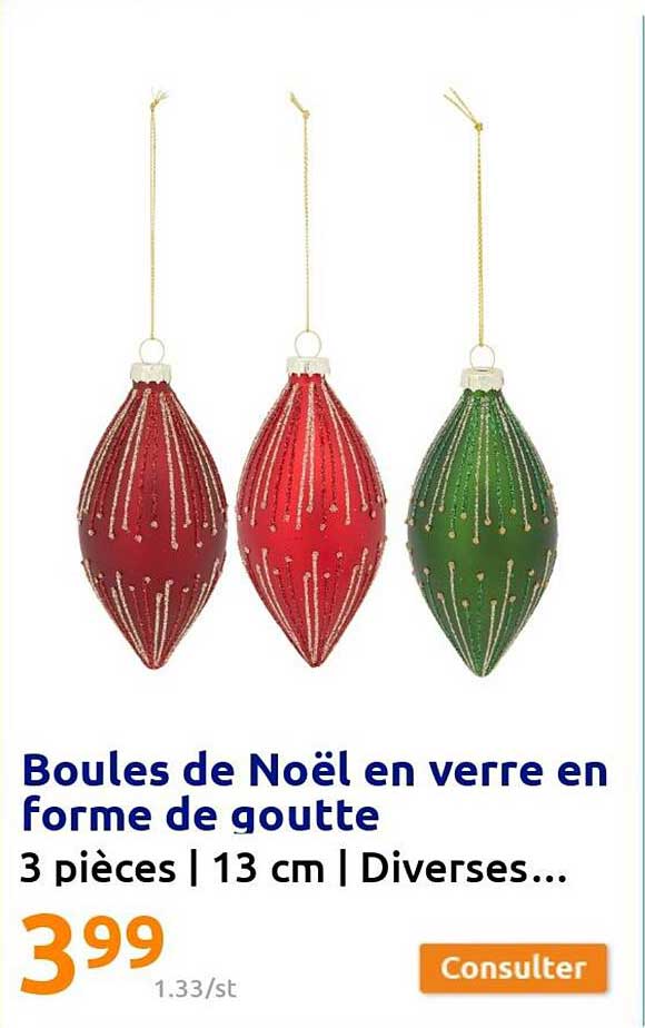 boules de noël en verre en forme de goutte