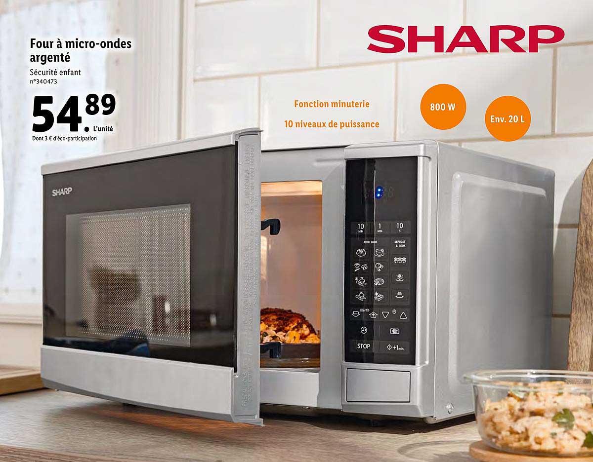 four à micro-ondes argenté sharp