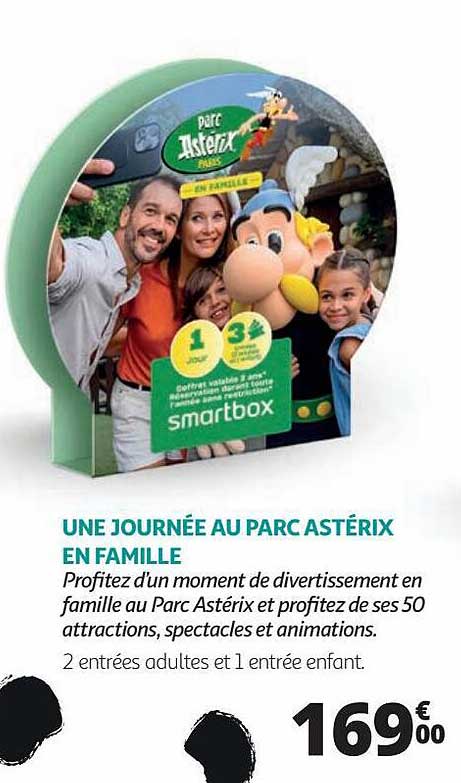 une journée au parc astérix en famille smartbox