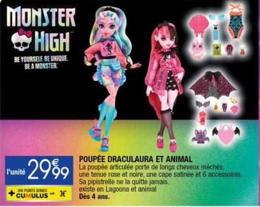 poupée draculaura et animal