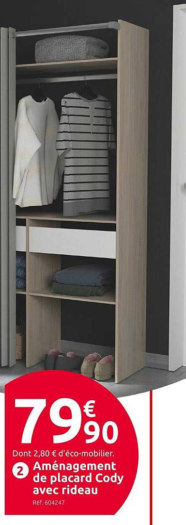 aménagement de placard cody avec rideau