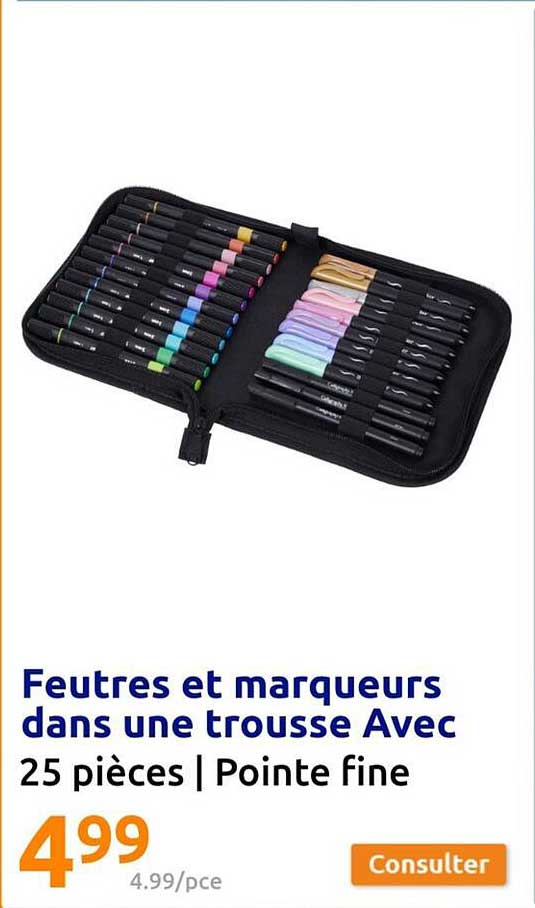 feutres et marqueurs dans une trousse avec