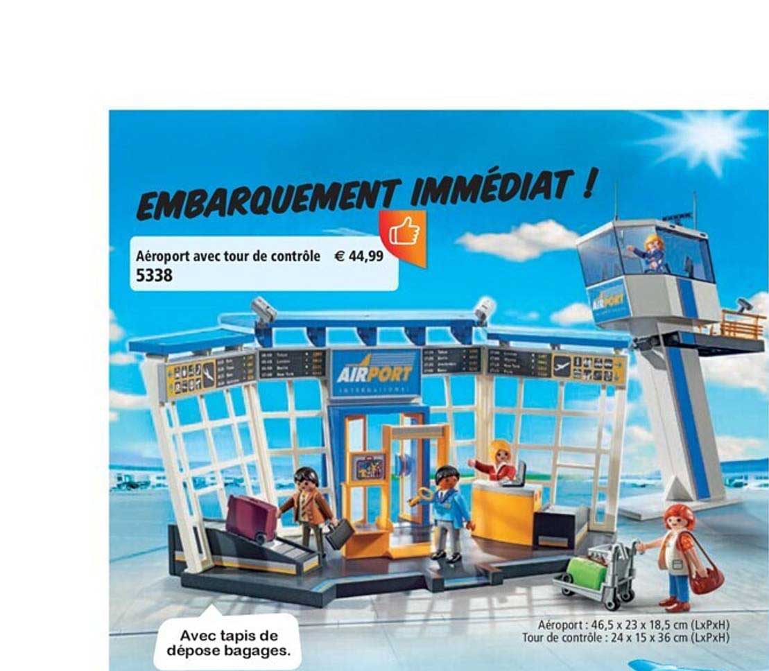 aéroport avec tour de contrôle