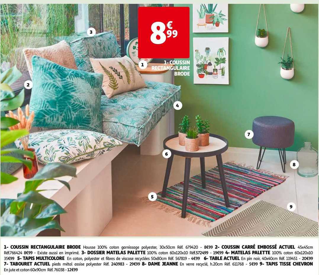 coussin rectangulaire brode, coussin carré enbossé actuel, dossier matelas palette, matelas palette, tapis multicolore, table actuel, tabouret actuel, dame jeanne, tapis tissé chevron