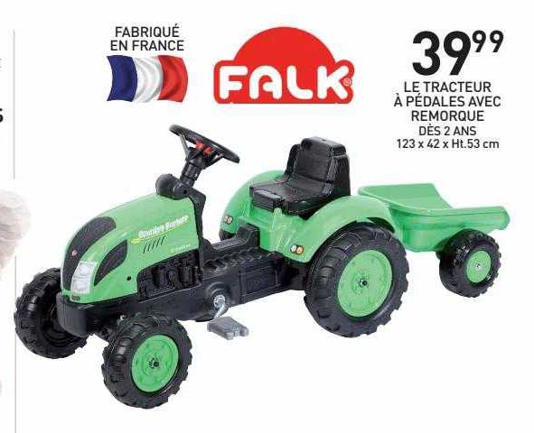 le tracteur à pédales avec remorque