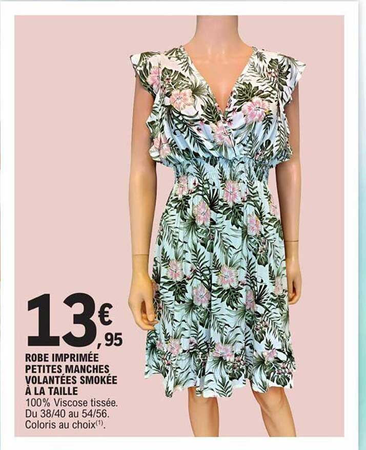 robe imprimée petites manches, volantées smokée à la taille