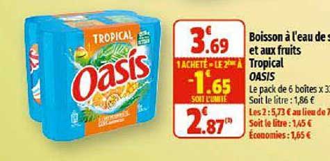 boisson à l'eau de source et aux fruits tropical oasis