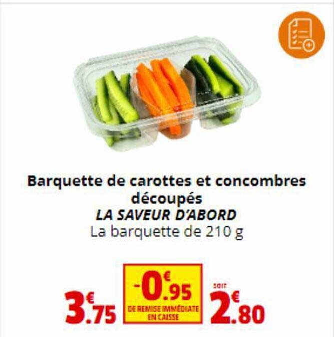barquette de carottes et concombres découpés la saveur d'abord