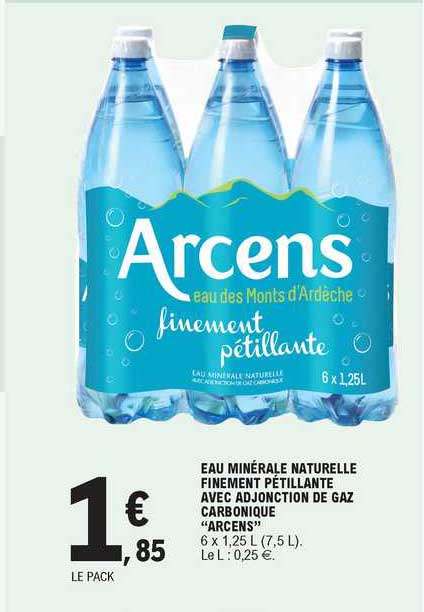 eau minérale naturelle finement pétillante avec adjonction de gaz "arcens"