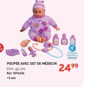 poupee avec set de medecin