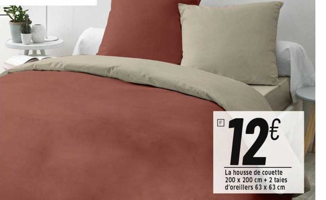 la housse de couette 200 x 200 cm + 2 taies d'oreillers 63 x 63 cm