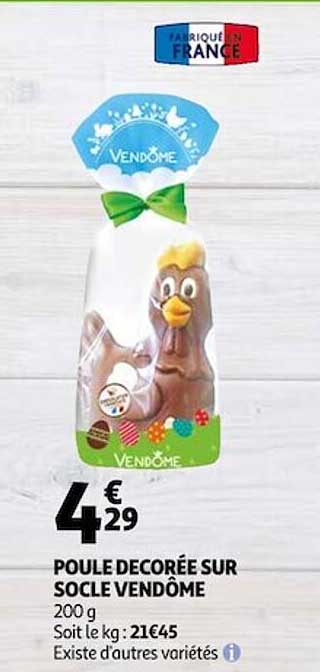 poule décorée sur socle vendôme