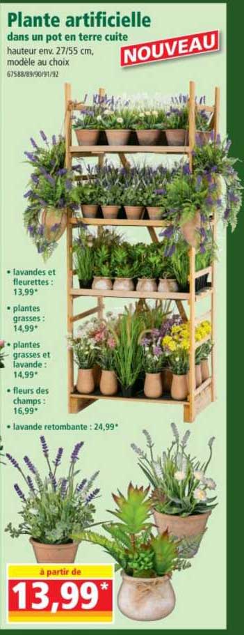 plante artificielle dans un pot en terre cuite