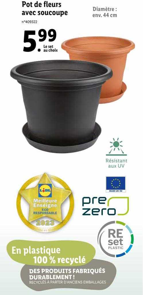 pot de fleurs avec soucoupe