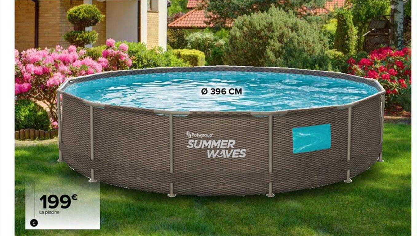 La Piscine Summer Waves