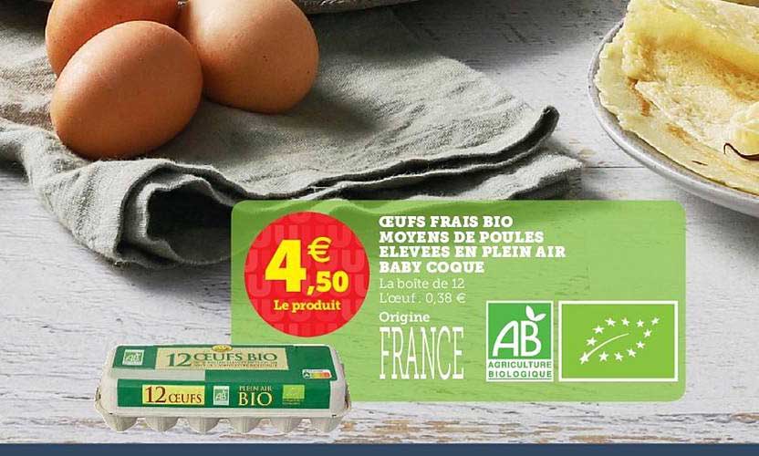 oeufs frais bio moyens de poules élevées en plein air baby coque