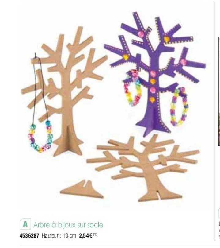 Arbre à Bijou Sur Socle