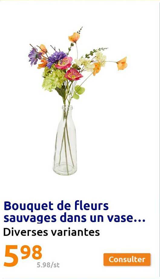bouquet de fleurs sauvages dans un vase