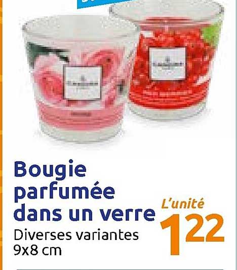 bougie parfumée dans un verre