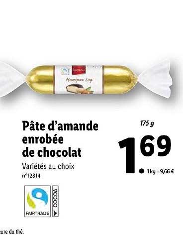pâte d'amande enrobée de chocolat
