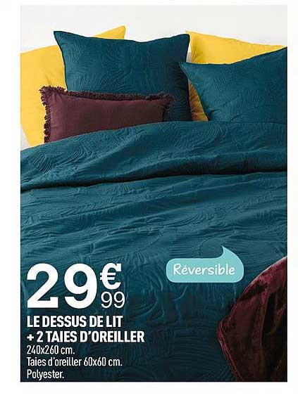 dessus de lit + 2 taies d'oreiller