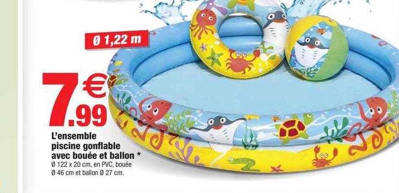 l'ensemble piscine gonflable avec bouée et ballon
