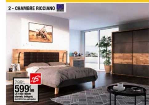 lit chevets intégrés