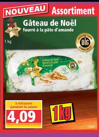 Gâteau De Noël Fourré à La Pâte D'amande Goldera