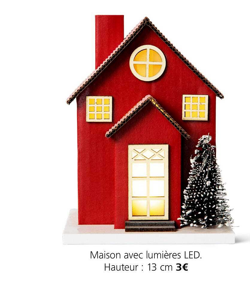maison avec lumières led